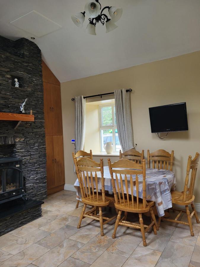 Colleen Bawn Cottage Gap Of Dunloe Kerry Laune Bridge Экстерьер фото
