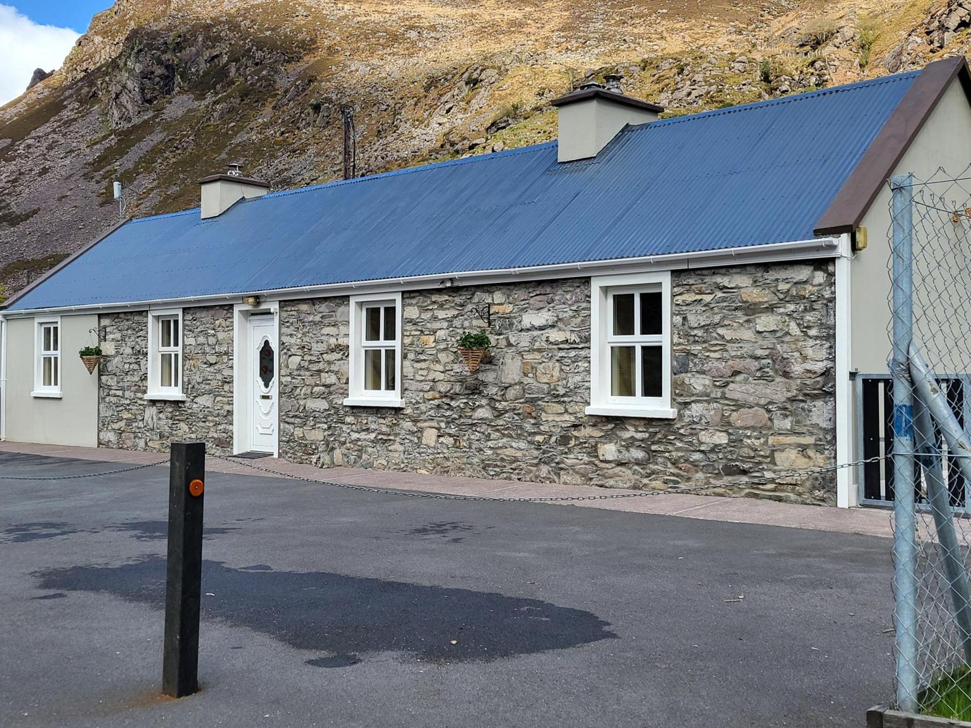 Colleen Bawn Cottage Gap Of Dunloe Kerry Laune Bridge Экстерьер фото
